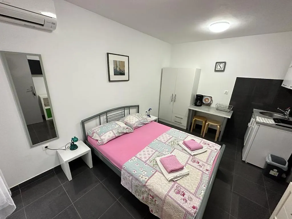 Violeta Medulin Apartment